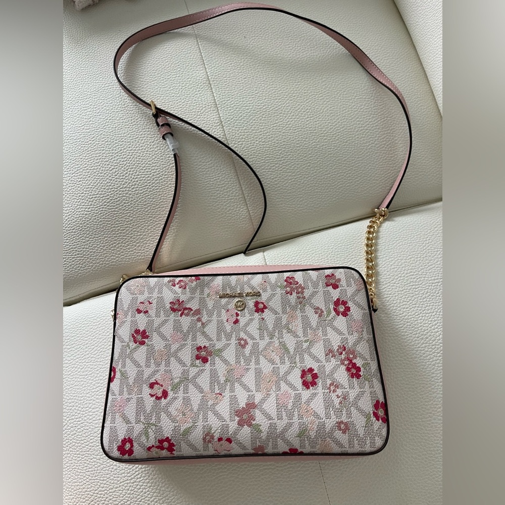 Brand new pink MK Michael Kors pink and gold crossbody bag